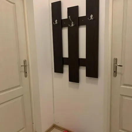 Purple Heart In The Center. King Size Bed! Apartament Sofia